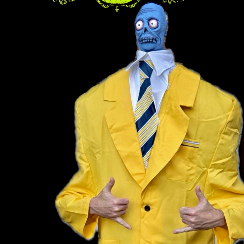 Bob costume from Beetlejuice * giant looking costume